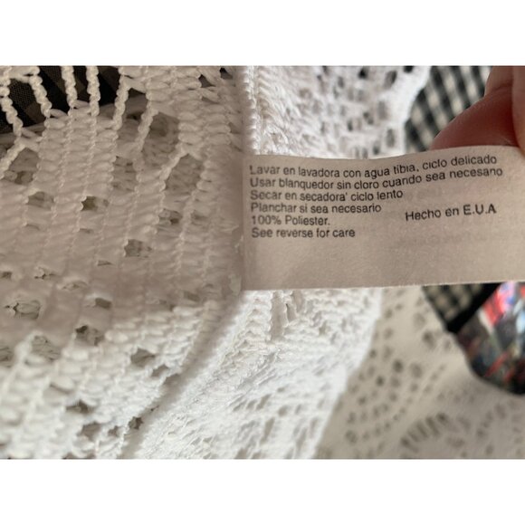 Vintage White Lace Curtain Valance 56"x15" with Floral Pattern - Picture 6 of 7